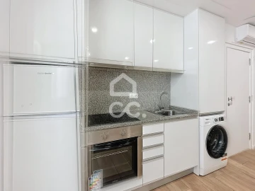 Apartamento T1 para Venda em Santa Maria Maior