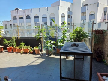 Apartamento T3 para Venda em Caldas da Rainha - Santo Onofre e Serra do Bouro