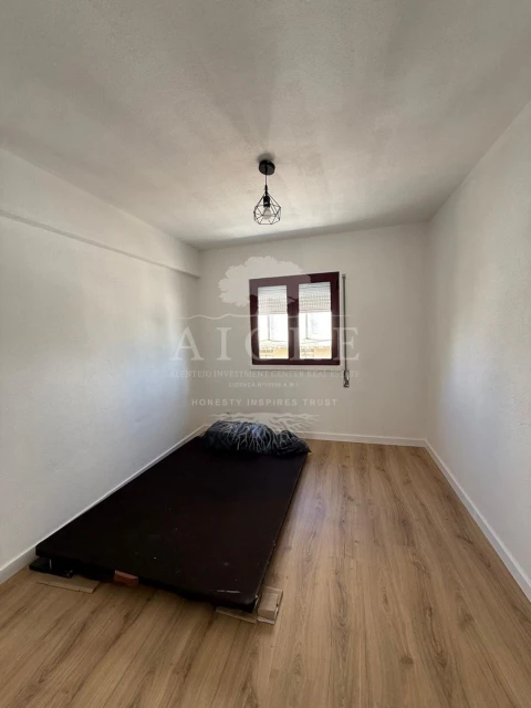 Apartamento T3 para Venda em Malagueira e Horta das Figueiras