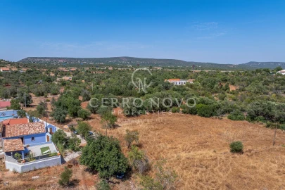 Moradia T4 para Venda em São Bartolomeu de Messines