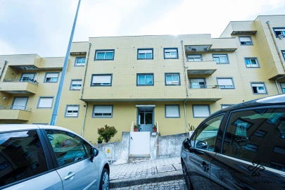 Apartamento T2 para Venda em Santa Maria da Feira, Travanca, Sanfins e Espargo