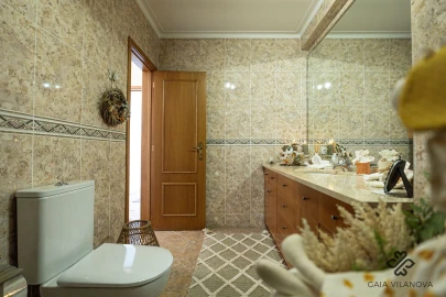 Apartamento T2 para Venda em Santa Maria da Feira, Travanca, Sanfins e Espargo