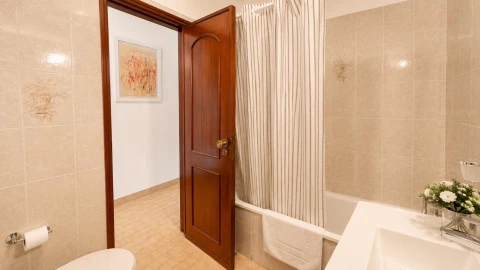 Apartamento T2 para Venda em Agualva e Mira-Sintra