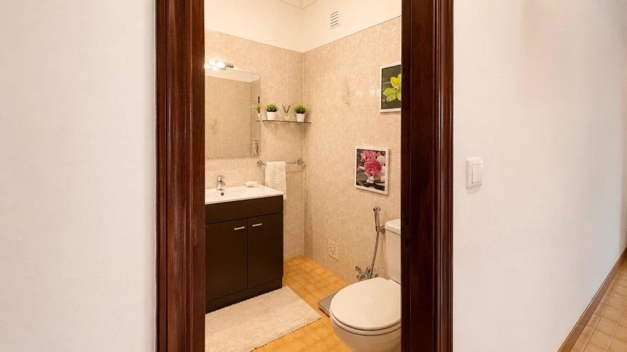 Apartamento T2 para Venda em Agualva e Mira-Sintra Foto 18