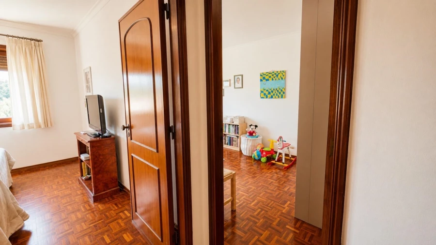 Apartamento T2 para Venda em Agualva e Mira-Sintra Foto 11