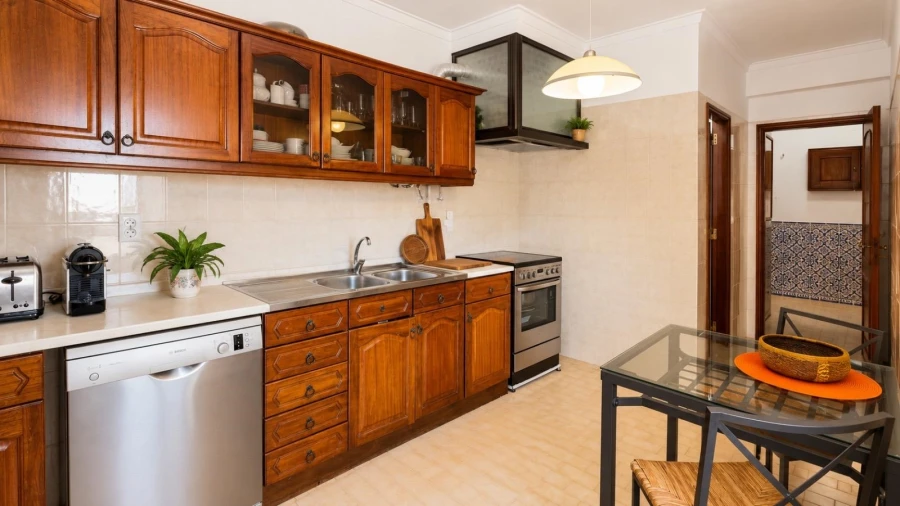 Apartamento T2 para Venda em Agualva e Mira-Sintra Foto 15