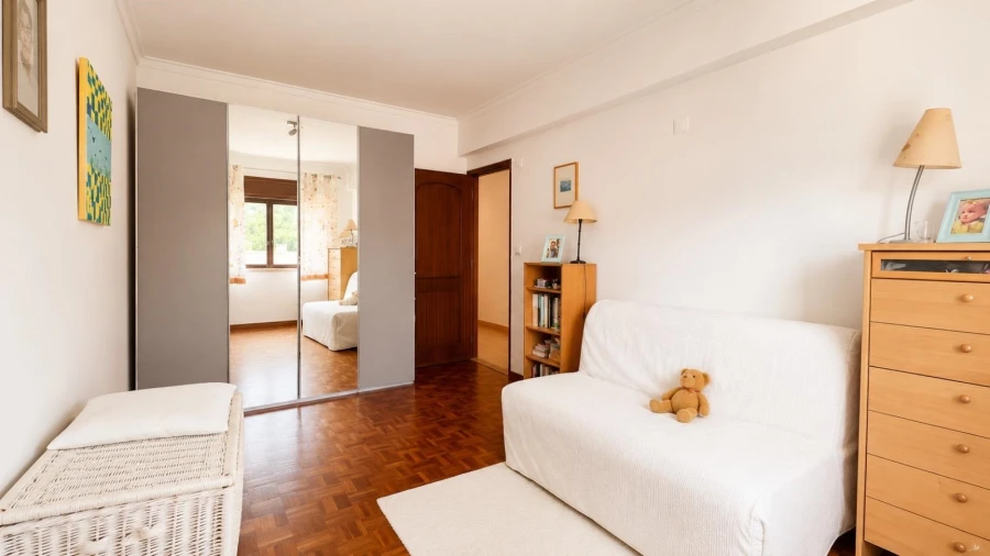 Apartamento T2 para Venda em Agualva e Mira-Sintra Foto 14