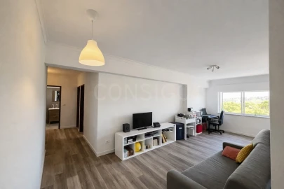 Apartamento T2 para Venda em Agualva e Mira-Sintra