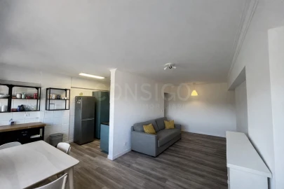 Apartamento T2 para Venda em Agualva e Mira-Sintra