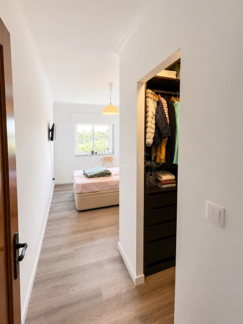 Apartamento T2 para Venda em Agualva e Mira-Sintra