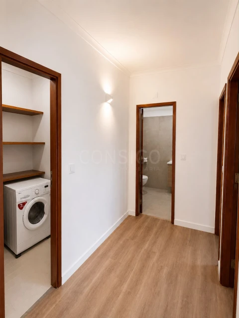 Apartamento T2 para Venda em Agualva e Mira-Sintra