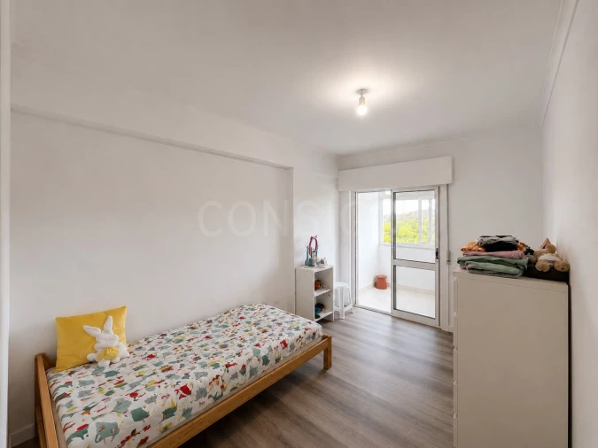 Apartamento T2 para Venda em Agualva e Mira-Sintra Foto 24