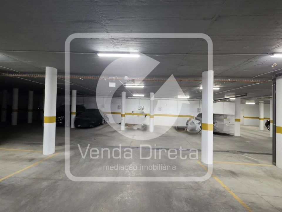 Apartamento T4 para Venda em Barreiro e Lavradio Foto 34