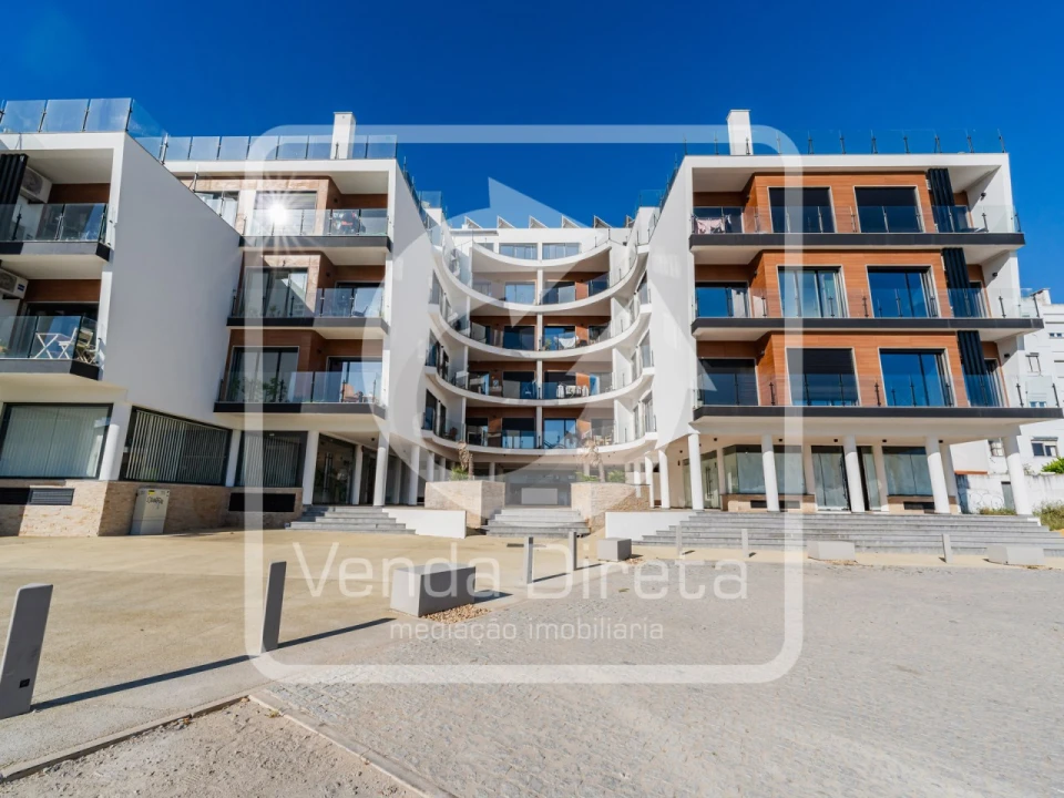 Apartamento T4 para Arrendamento em Barreiro e Lavradio Foto 27