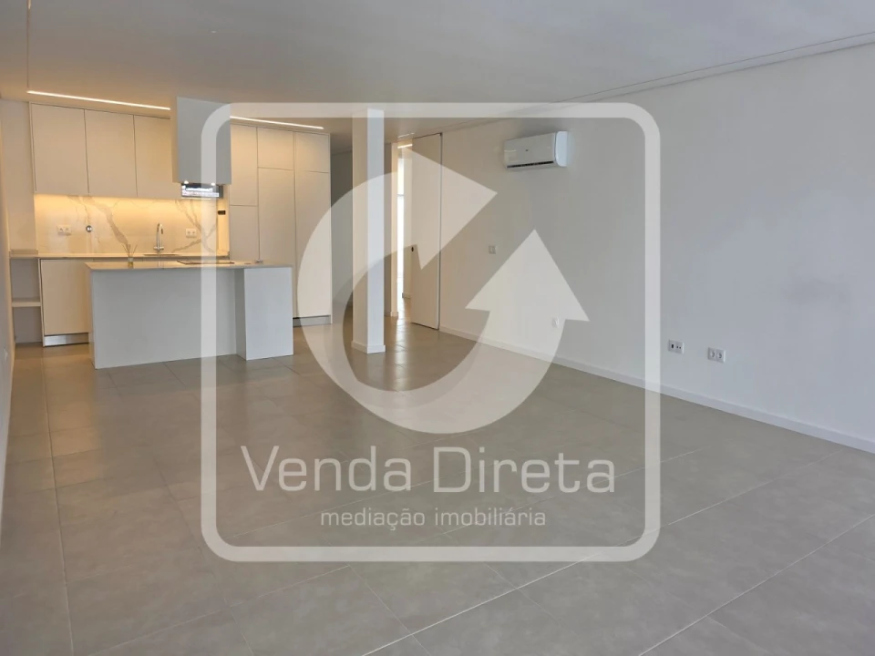 Apartamento T4 para Arrendamento em Barreiro e Lavradio Foto 4