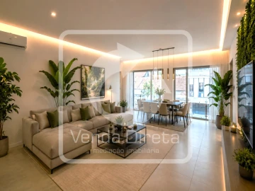 Apartamento T4 para Arrendamento em Barreiro e Lavradio