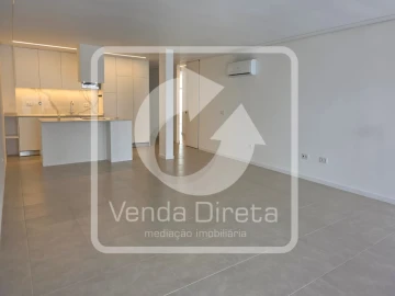 Apartamento T4 para Arrendamento em Barreiro e Lavradio