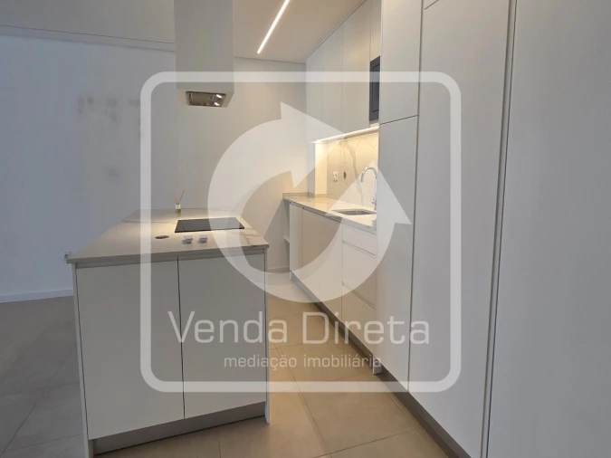 Apartamento T4 para Arrendamento em Barreiro e Lavradio Foto 6