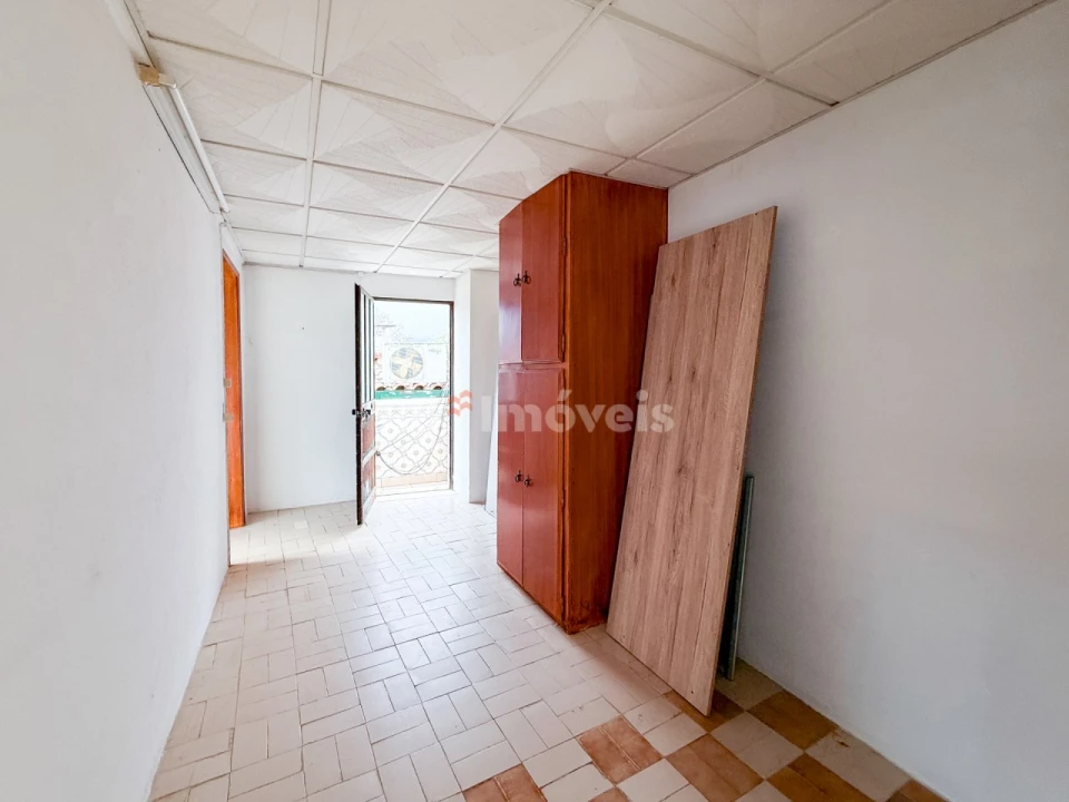 Moradia T5 para Venda em Tramagal Foto 16