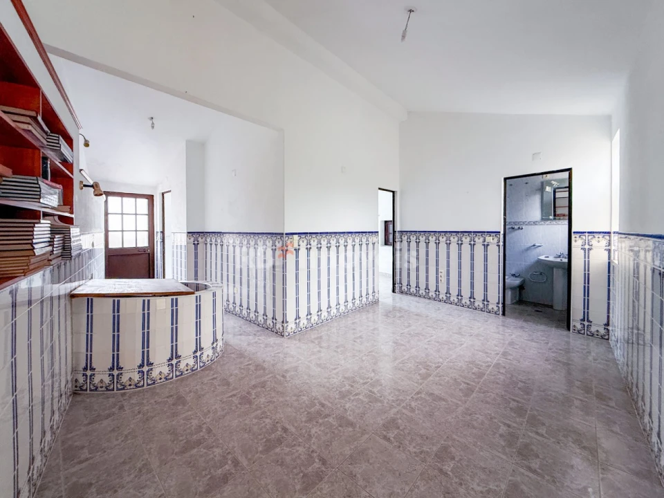 Moradia T5 para Venda em Tramagal Foto 28