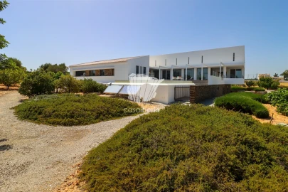 Moradia T4 para Venda em Lagoa e Carvoeiro