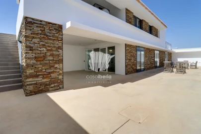 Moradia T4 para Venda em Lagoa e Carvoeiro