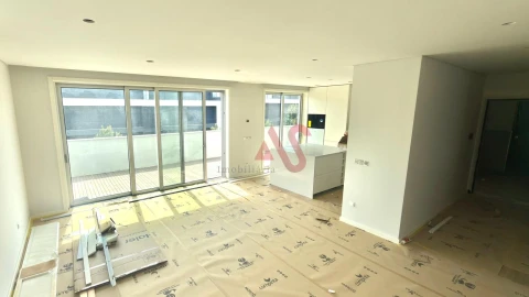 Apartamento T2 para Venda em Pombeiro de Ribavizela