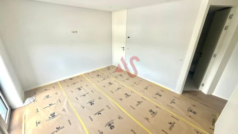 Apartamento T2 para Venda em Pombeiro de Ribavizela