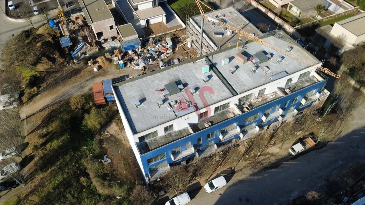 Apartamento T2 para Venda em Pombeiro de Ribavizela Foto 14