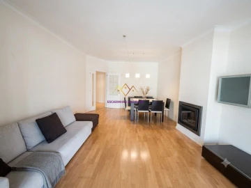 Apartamento T1 para Arrendamento em Algés, Linda-A-Velha e Cruz Quebrada-Dafundo