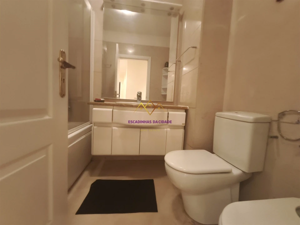 Apartamento T1 para Arrendamento em Algés, Linda-A-Velha e Cruz Quebrada-Dafundo Foto 18