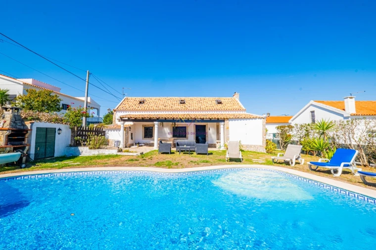 Moradia T3 para Venda em Sesimbra (Castelo) Foto 14