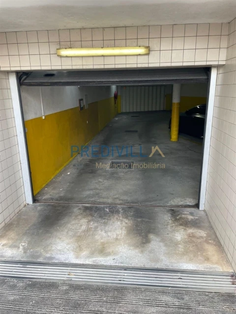 Garagem para Venda em Vila do Conde