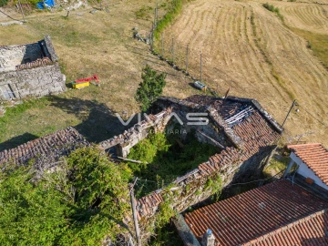 Moradia T0 para Venda em Cibões e Brufe
