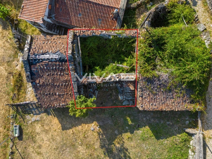 Moradia T0 para Venda em Cibões e Brufe Foto 4