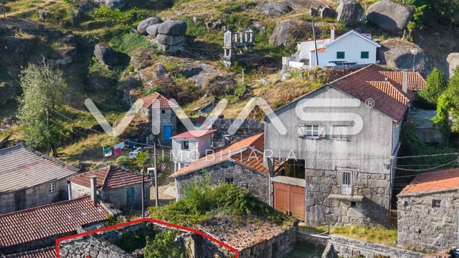 Moradia T0 para Venda em Cibões e Brufe