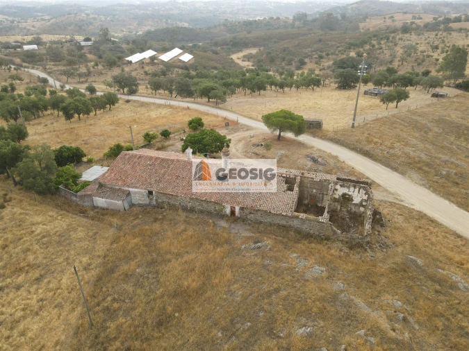 Quinta T3 para Venda em Almodôvar e Graça dos Padrões Foto 23