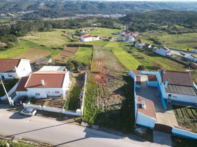 Terreno para Venda em Famalicão Foto 2