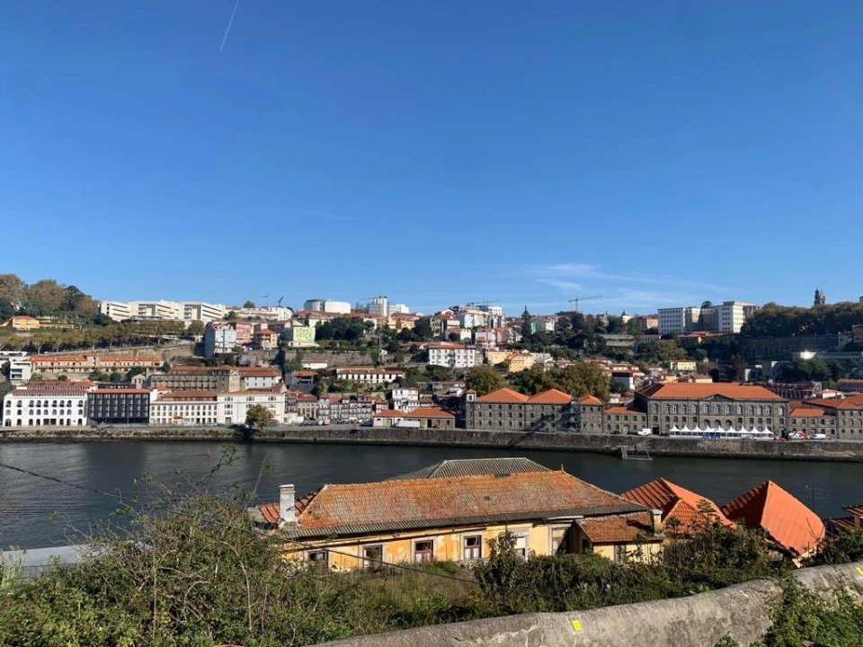 Apartamento T0 para Venda em Vilar de Andorinho Foto 9