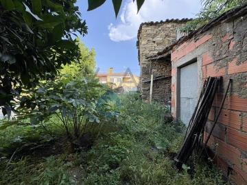 Moradia T0 para Venda em Agrobom, Saldonha e Vale Pereiro