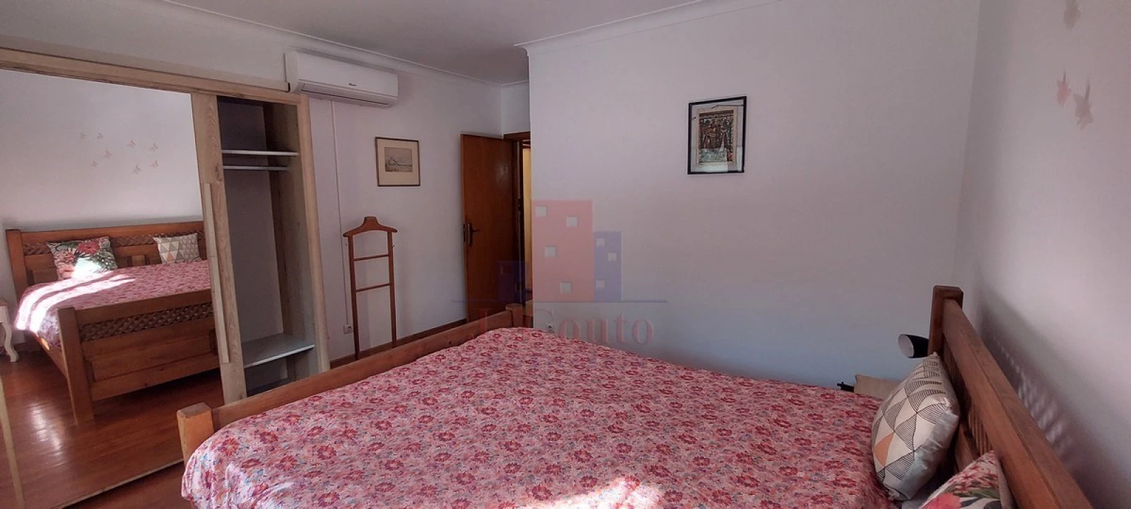 Moradia T3 para Arrendamento em São Martinho do Porto Foto 13