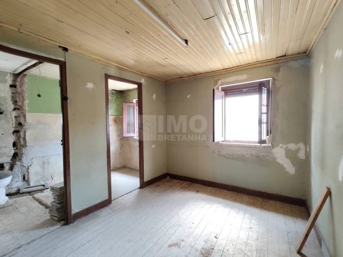Moradia T3 para Venda em Teixoso e Sarzedo Foto 9