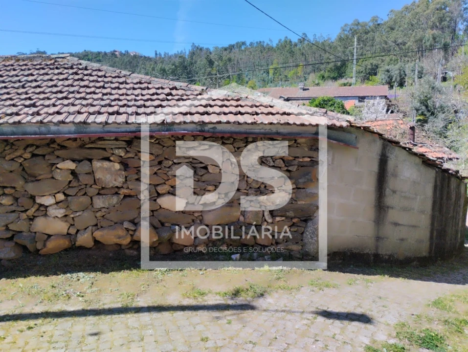 Moradia T0 para Venda em Telões Foto 21