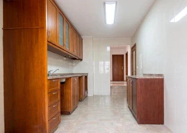 Apartamento T3 para Venda em Vilar de Andorinho