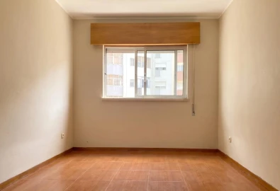 Apartamento T3 para Venda em Vilar de Andorinho