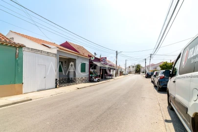 Negócio para Venda em Alpiarça