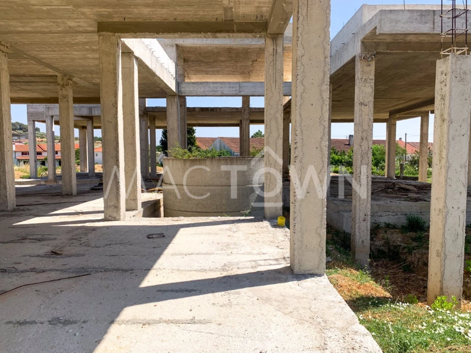 Moradia T4 para Venda em Chancelaria Foto 18