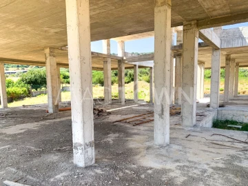 Moradia T4 para Venda em Chancelaria