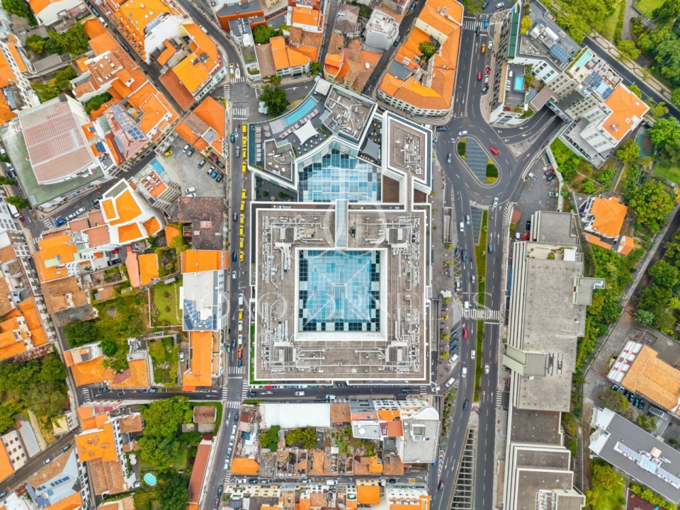 Escritório para Arrendamento em Funchal (Se) Foto 25