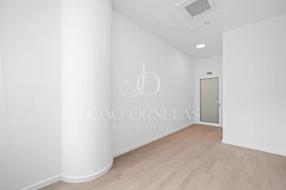 Escritório para Arrendamento em Funchal (Se)